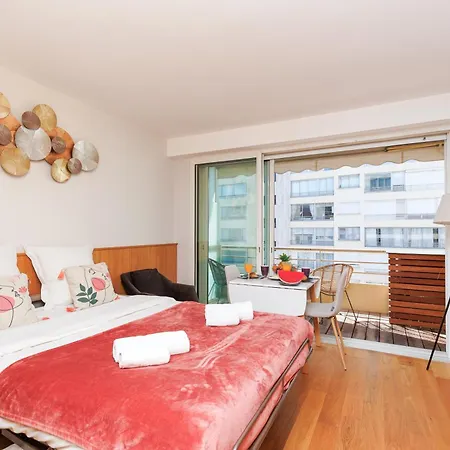 Appartement Grand Yourhosthelper Cannes